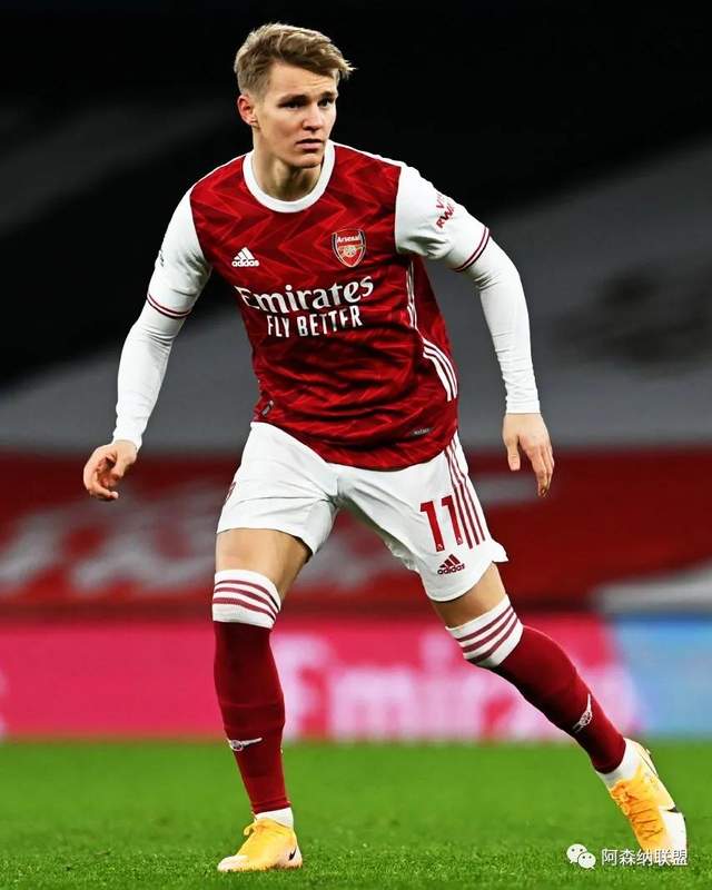 队报：尽管梅西在美职联表现出色，但足球在美国依然地位轻微