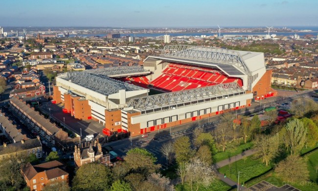 摩根转发评论萨拉赫赛后炮轰言论：也许是时候该来个采访了