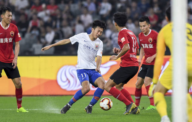 记者：苏亚雷斯准备回归祖国，重返乌拉圭民族俱乐部